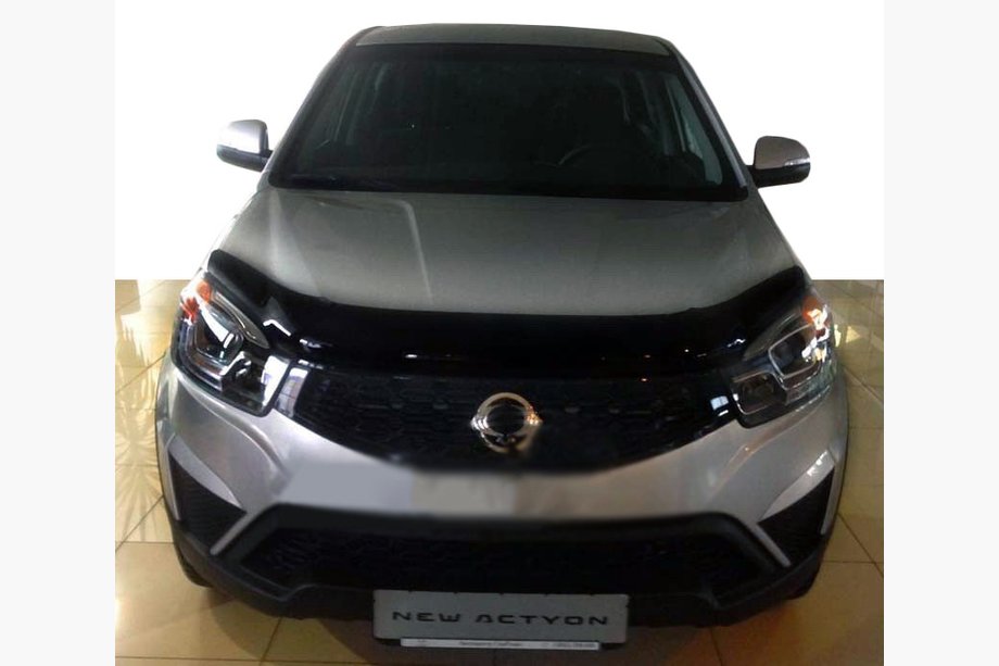 SsangYong Korando 2010-2019 Hood Deflector 2013+ (SIM) Image