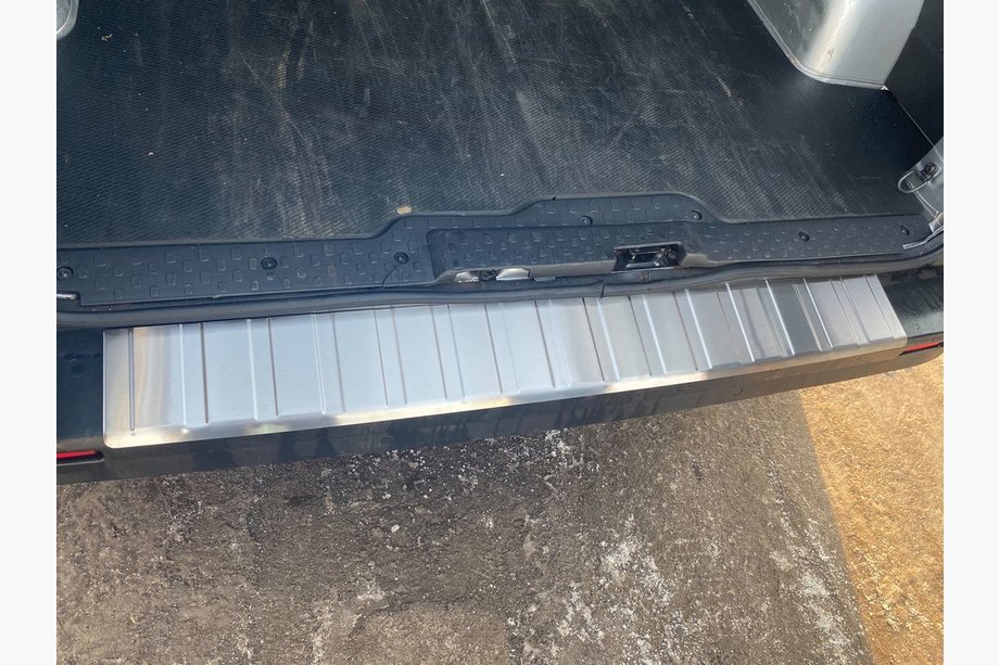 Opel Vivaro 2015-2019 Rear Bumper Protector OmsaLine Stainless Steel Photo 4