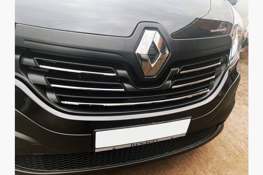 Renault Trafic 2015- Chrome Grille Covers 2015-2019 (5 pcs, stainless steel) OmsaLine - Italian Stainless Steel Image