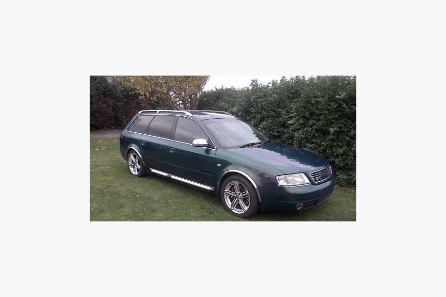 Audi A6 C5 2001-2004 Stainless Steel Fender Trim (4 pcs) Photo 1