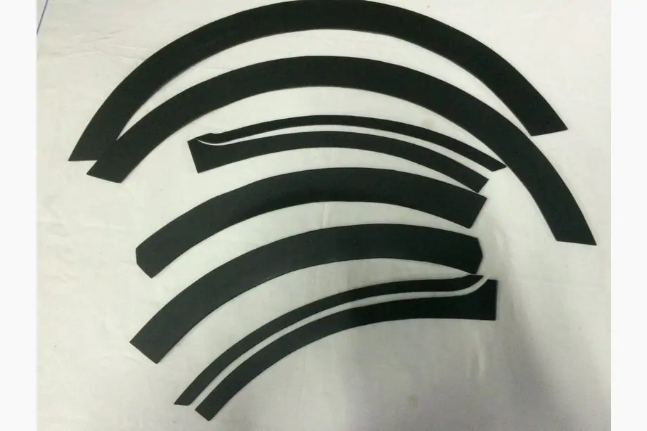 Opel Vivaro 2001–2015 Wheel Arch Trim Covers (8 pcs, Plastic) Photo 4