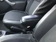 Renault Duster 2008–2017 Armrest (into cup holder) photo 2