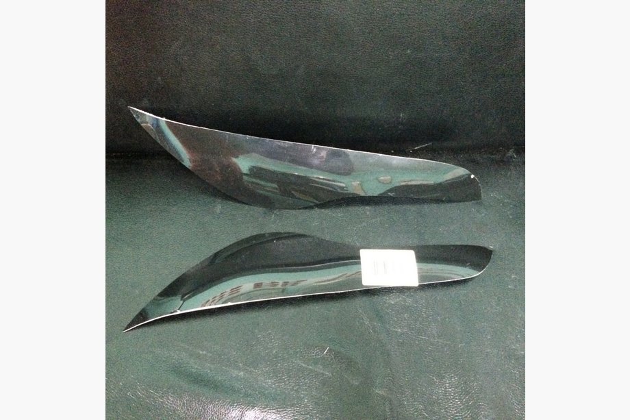 Fiat Albea 2002-2012 Clearance! Headlight Eyelids (2 pcs, primed) Image