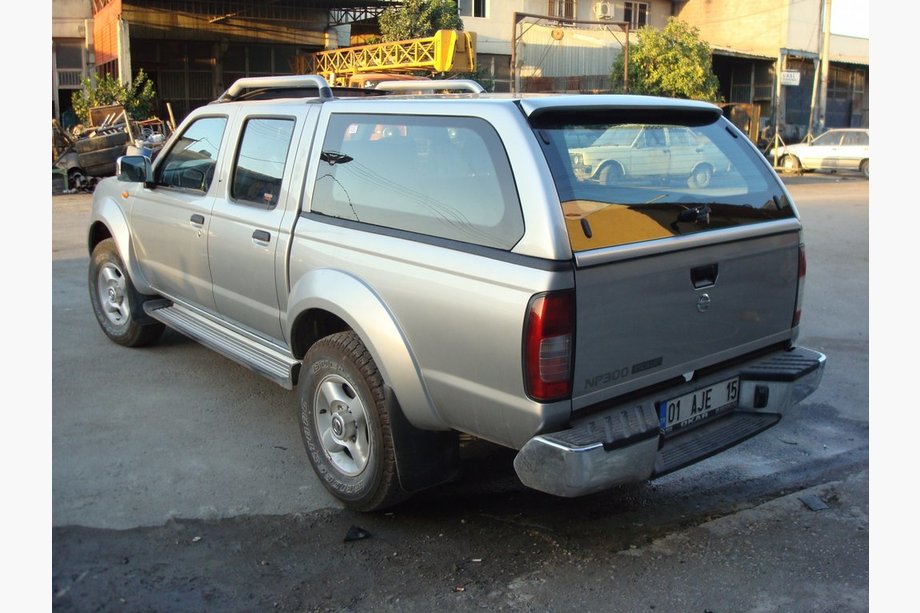 Nissan NP300 1999-2015 Canopy Truck Bed Canopy Image
