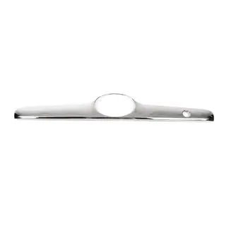 Chrome trim above license plate Sedan (USA, ASIA 2002-2006) photo 2
