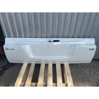 Lower trunk lid 2016+ white (USED, original) Toyota Land Cruiser 200 2007-2021 photo 1