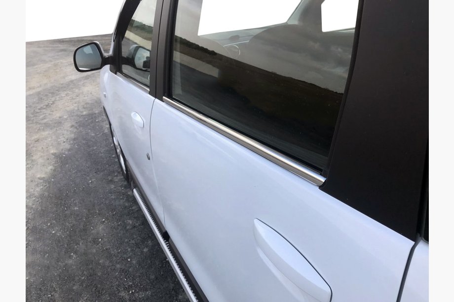 Dacia Lodgy 2012-2022 Window Trim Stainless Steel (4 pcs) Image