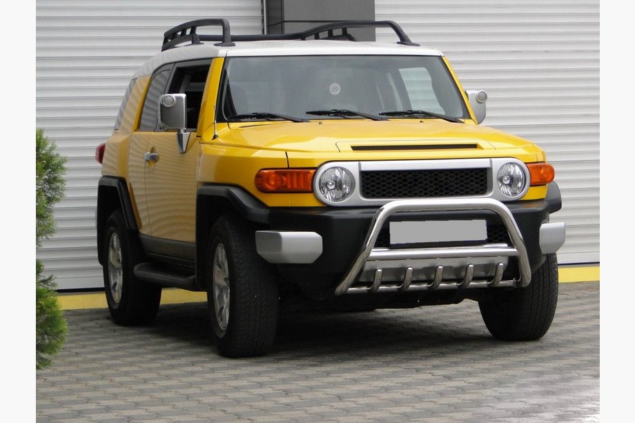 Toyota FJ Cruiser 2006-2022 Bull Bar WT003 (Stainless Steel) Photo 3