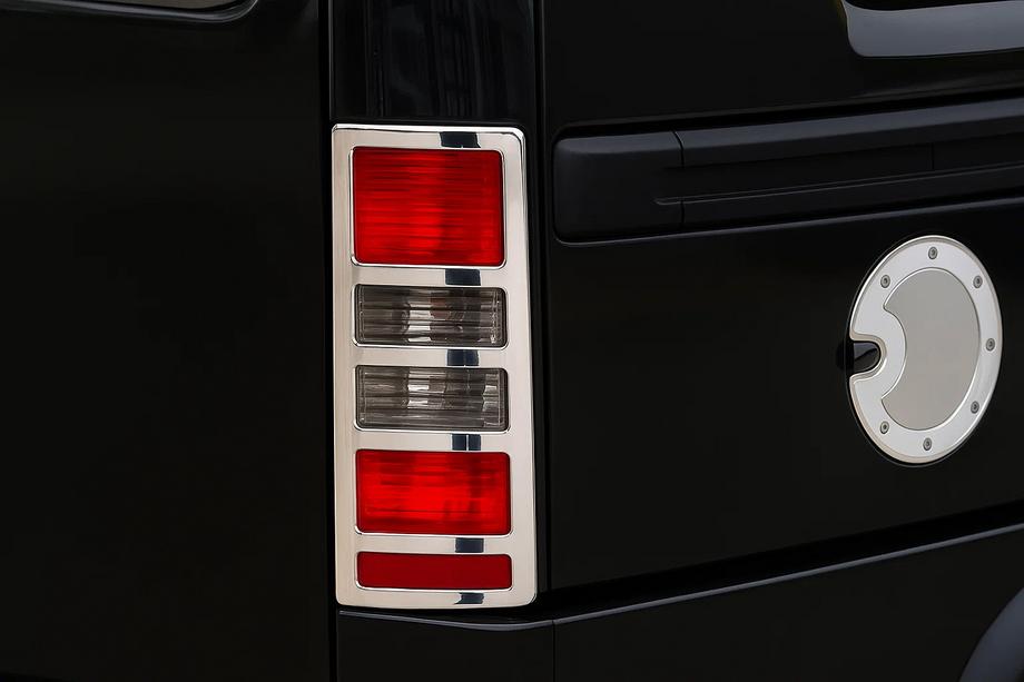 Opel Combo 2002–2012 Chrome Tail Light Covers (2 pcs, plastic) Image