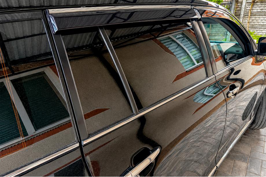 Toyota Highlander 2008-2013 Window deflectors with chrome trim (4 pcs, Niken) Photo 7