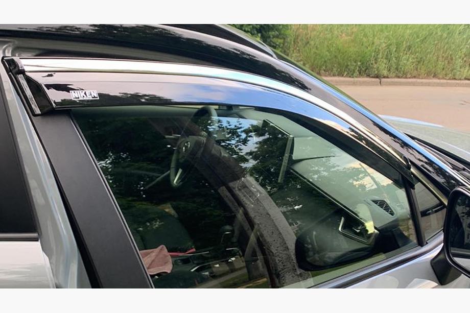 Toyota Corolla Cross 2020- Window deflectors with chrome trim (4 pcs, Niken) Photo 10