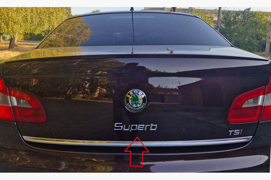 Skoda Superb 2009-2015 Emblem Superb 2009-2013 (170 x 30mm) Photo 3