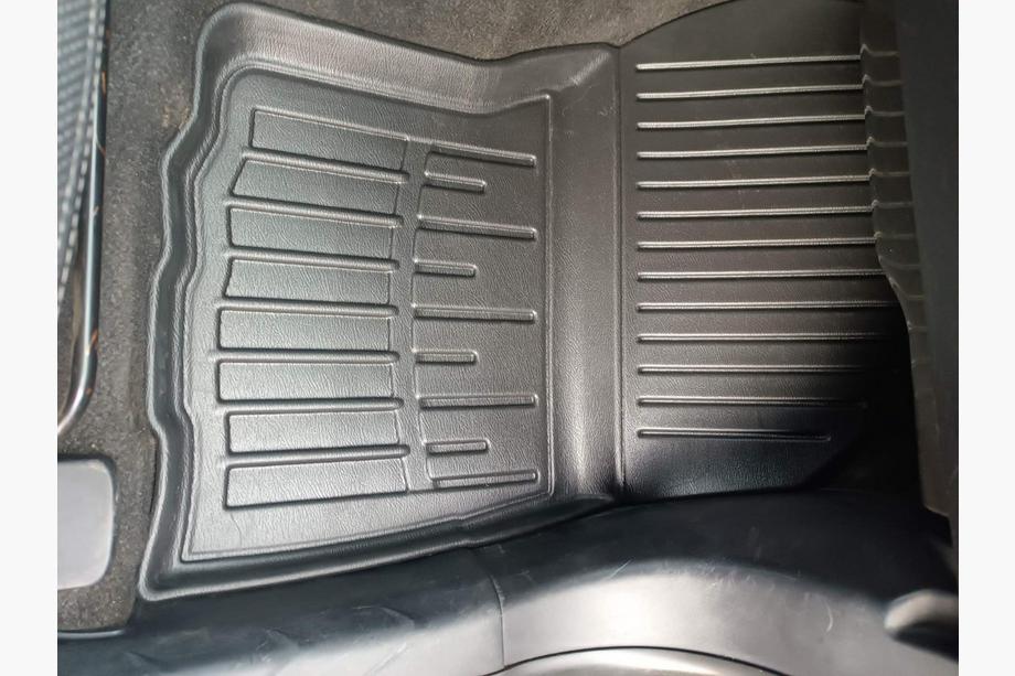 Mitsubishi Outlander 2006-2012 Stingray 3D Rubber Floor Mats (5 pcs, Polyurethane) Photo 2