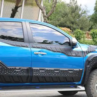 Upper Door Moldings 2019+ (6 pcs, ABS) Mitsubishi L200 2015-2024 photo 1