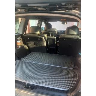 EVA Trunk Mat (2 pieces, black) photo 2