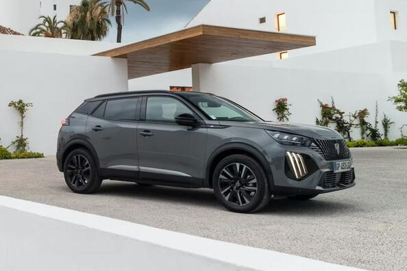 Updated compact crossover Peugeot 2008