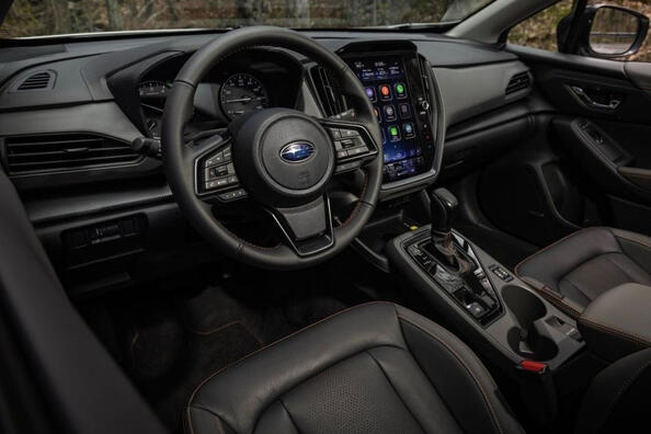 Review of all-wheel drive crossover Subaru Crosstrek Photo 6