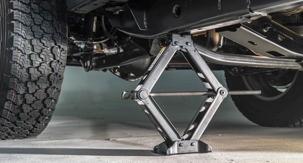 How to choose a car jack?