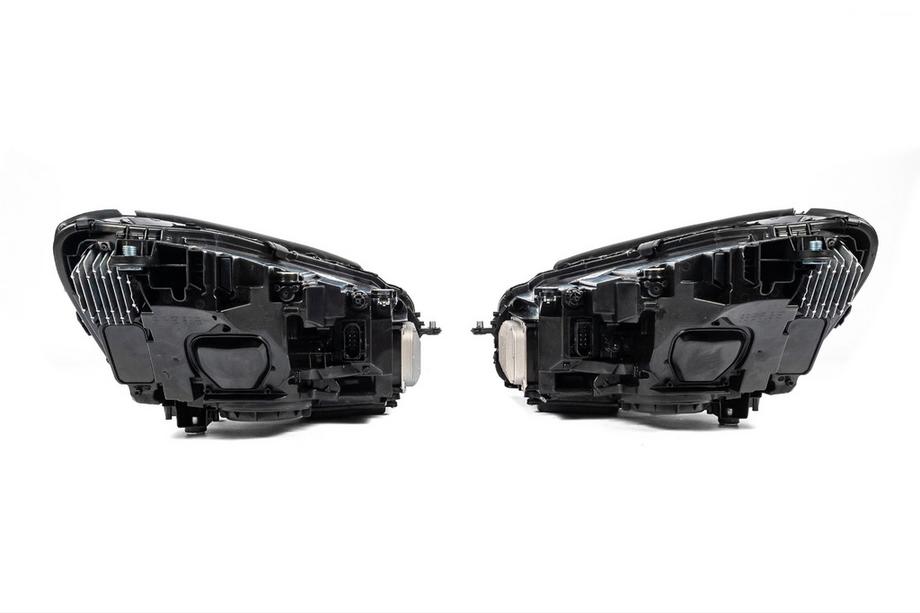 Mercedes S-class W221 2005-2013 Facelift Kit to X222 Maybach S600 Photo 32