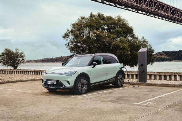 Smart #1 subcompact electric crossover review