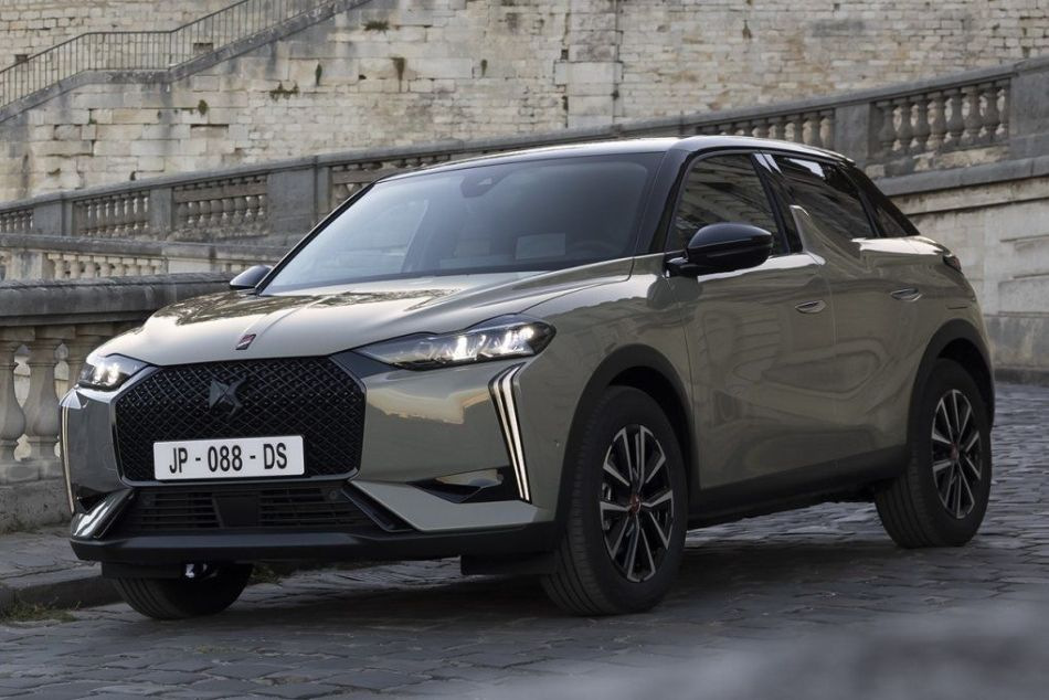 Review of the updated DS 3 compact crossover