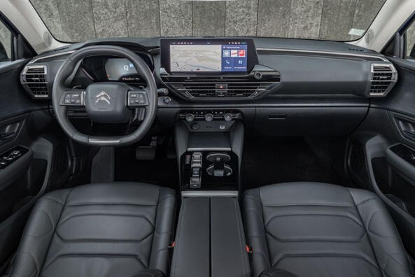 Citroen C5 X crossover hatchback review Photo 5