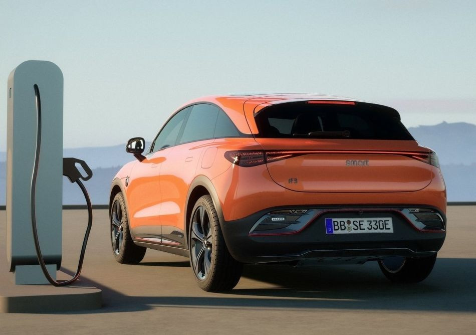 Smart #3 electric subcompact crossover review