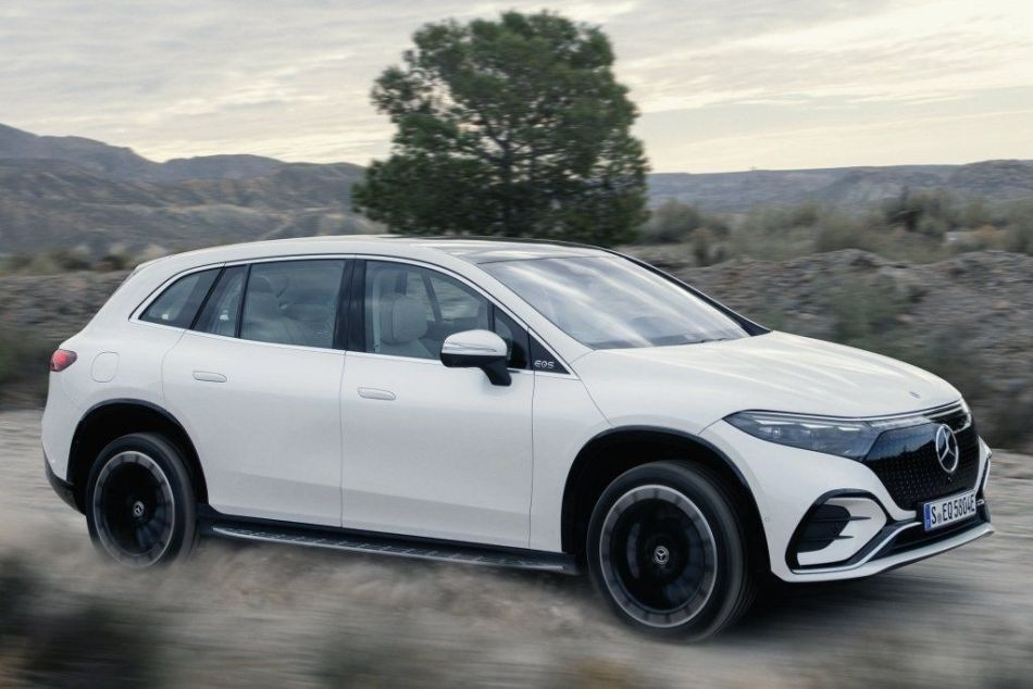 Review of the electric premium crossover Mercedes-Benz EQS