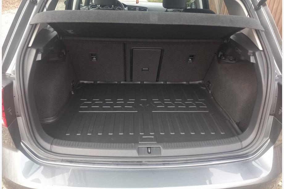 Volkswagen Golf 7/E-Golf 2012-2020 3D Trunk Mat Stingray (for E-Golf) Image