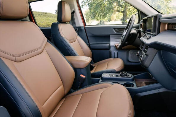 Ford Maverick compact pickup review Photo 6