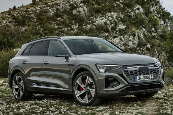 Electric all-wheel drive crossover Audi Q8 e-tron