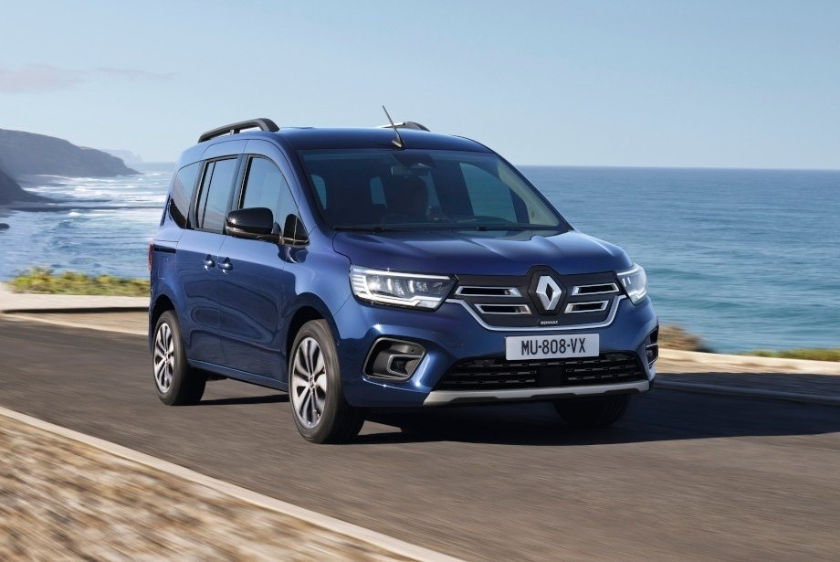 Review of electric minivan Renault Kangoo E-Tech
