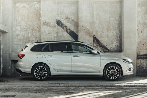 The updated Fiat Tipo Station Wagon: a practical station wagon for the family Photo 4