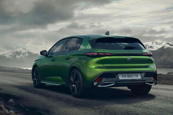 The third generation of the Peugeot 308 hatchback Photo 4