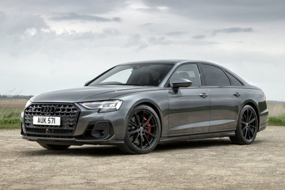 Updated sports sedan Audi S8