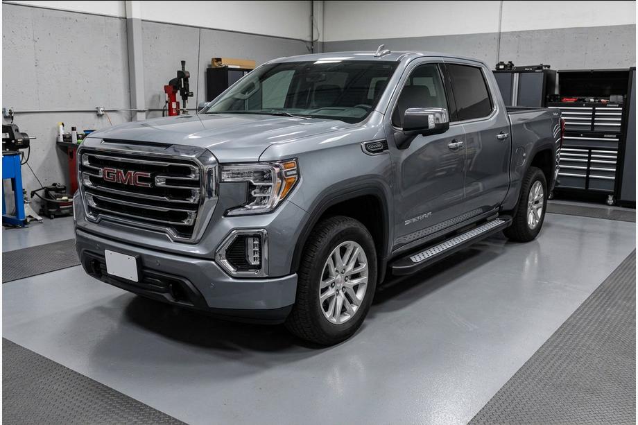GMS Sierra 2019- Side Steps New Vision Black (2 pcs, Aluminum) Photo 1