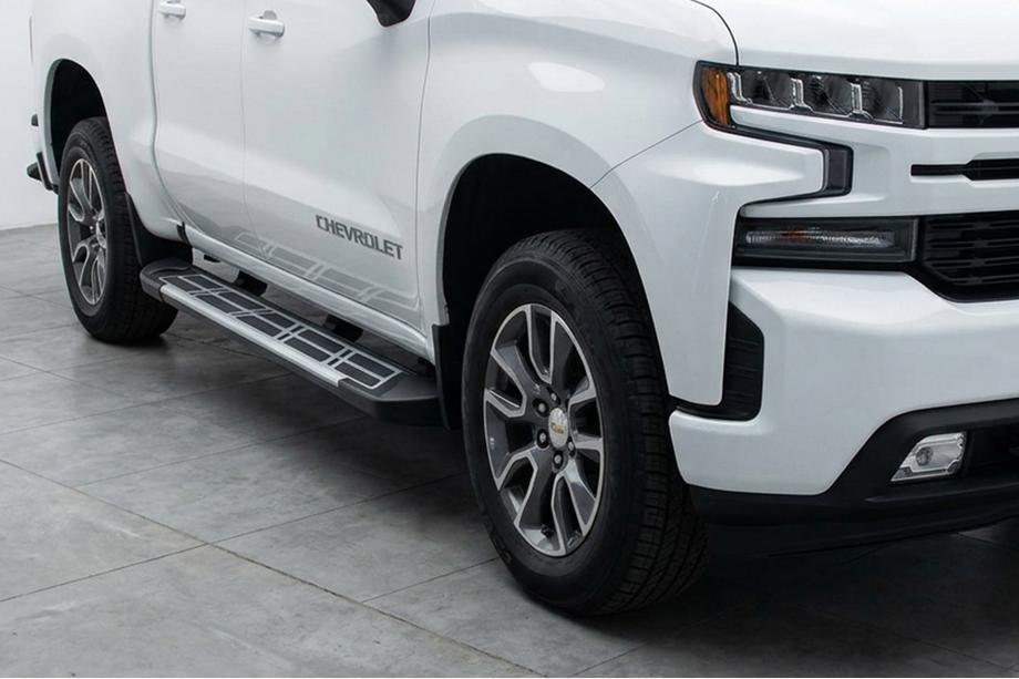 Chevrolet Silverado 2019- Side Steps Sunrise (2 pcs, Aluminum) Photo 1