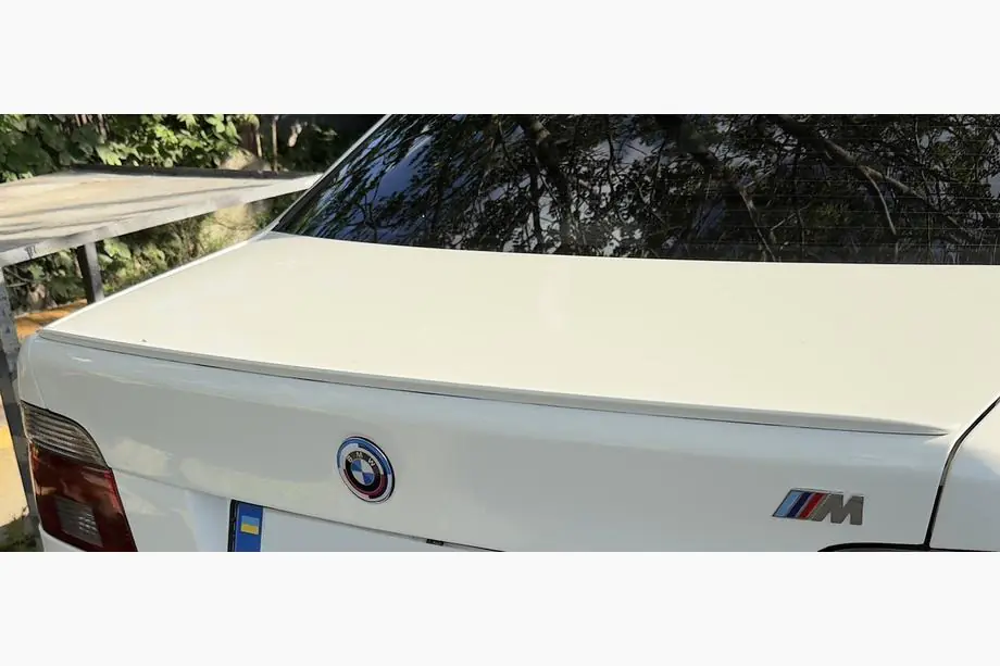 BMW 5 Series E39 1996-2003 Anniversary Emblem 78mm (rear) Photo 3