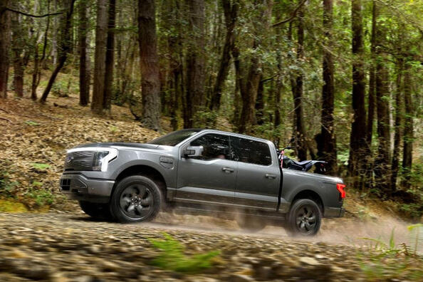 Ford F-150 Lightning: electric pickup review, range and end of production