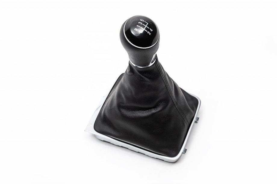 Volkswagen Passat B6 2006-2012 Gear shift knob with boot (5-speed) Photo 2