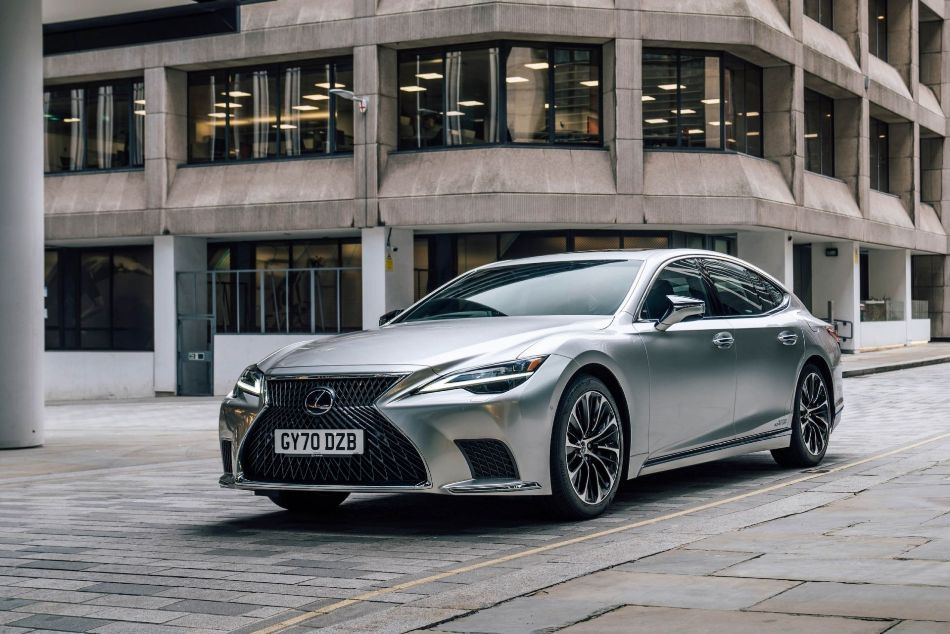 Lexus LS: a review of the updated sedan of the fifth generation