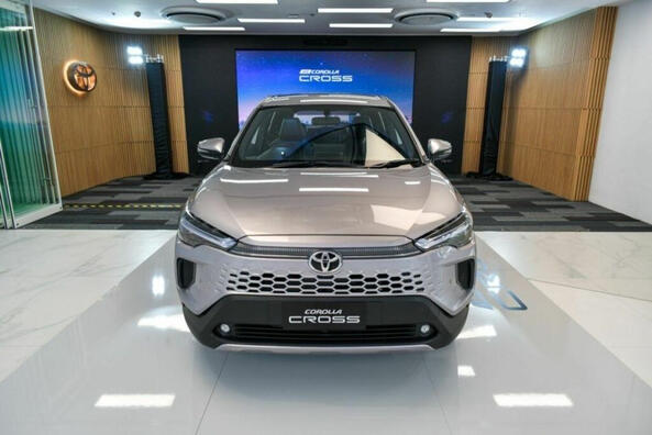 Toyota Corolla Cross: the updated crossover of 2024