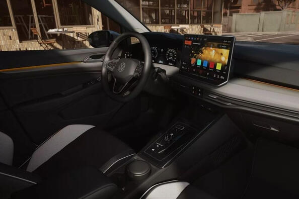 Volkswagen Golf 8th generation: restyling in 2024 Photo 6