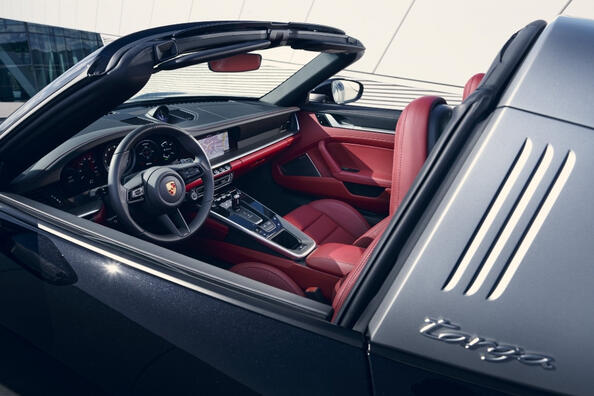 Review of the Porsche 911 Targa roadster Photo 6