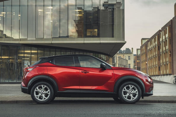Nissan Juke: a stylish crossover in its second incarnation Photo 4