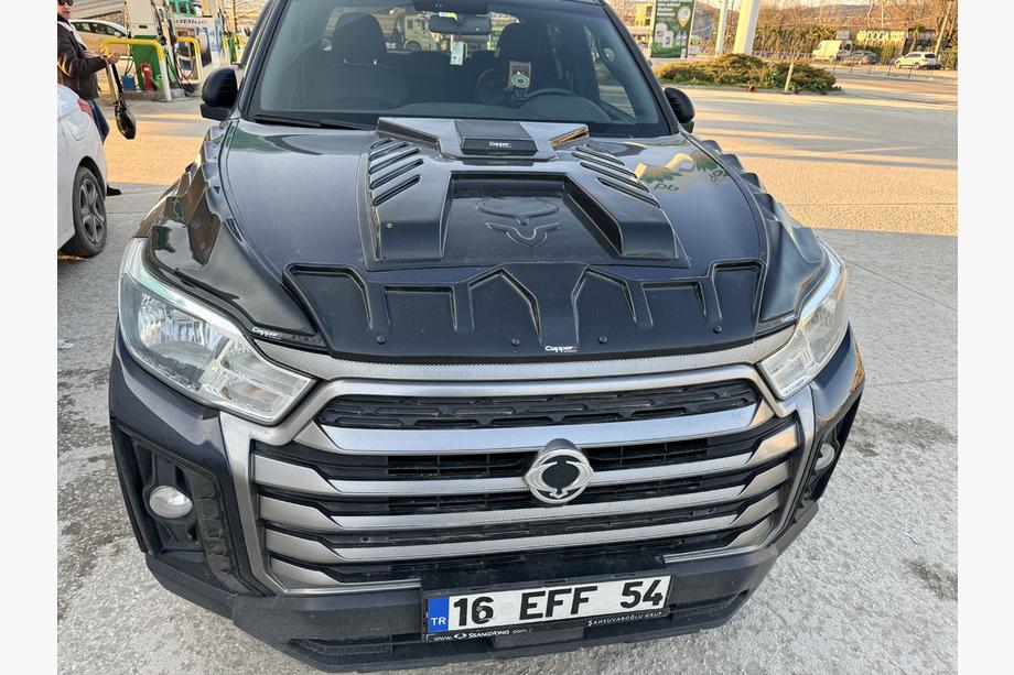 SsangYong Musso II 2018– Hood Scoop Dragon (ABS) Photo 2