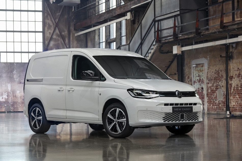 Volkswagen Caddy Cargo of the fifth generation: a reliable assistant for business