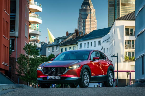 Mazda CX-30: review of a stylish and practical crossover Photo 1