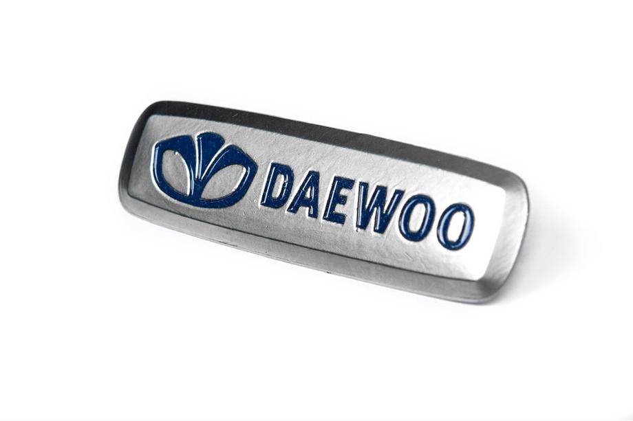 Daewoo Aluminum Badge for Car Mats (1 pc) Photo 2
