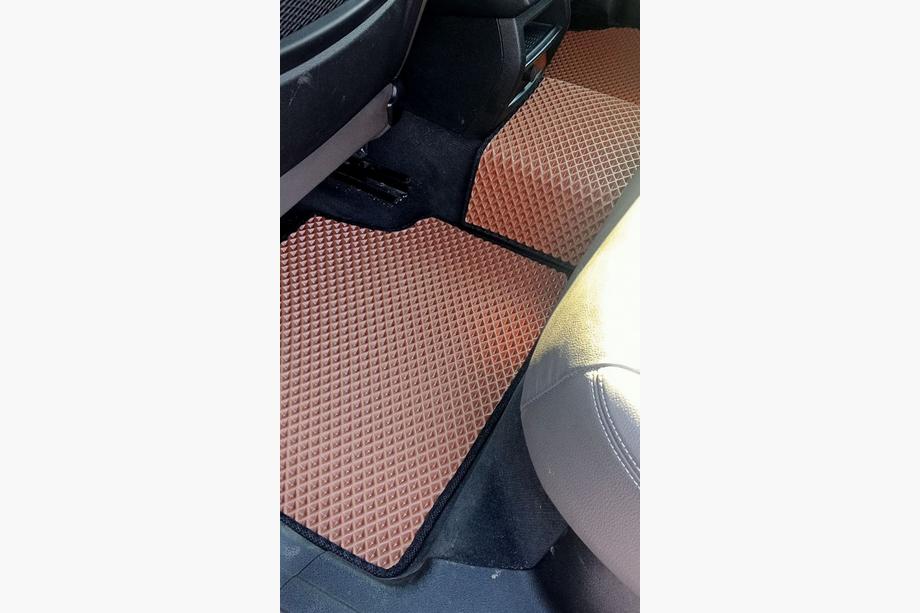 BMW X3 F25 2011-2018 EVA Floor Mats (Brown) Photo 3